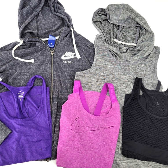 Nike Tops - Bundle Lot Workout Activewear Top S/M